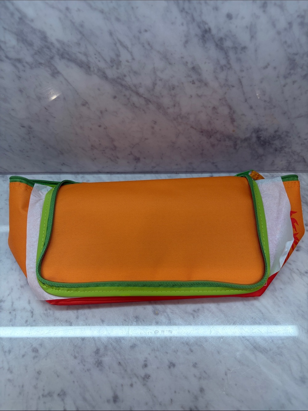Trader Joes NWT Orange and Green Mini Insulated Bag - Picture 2 of 3